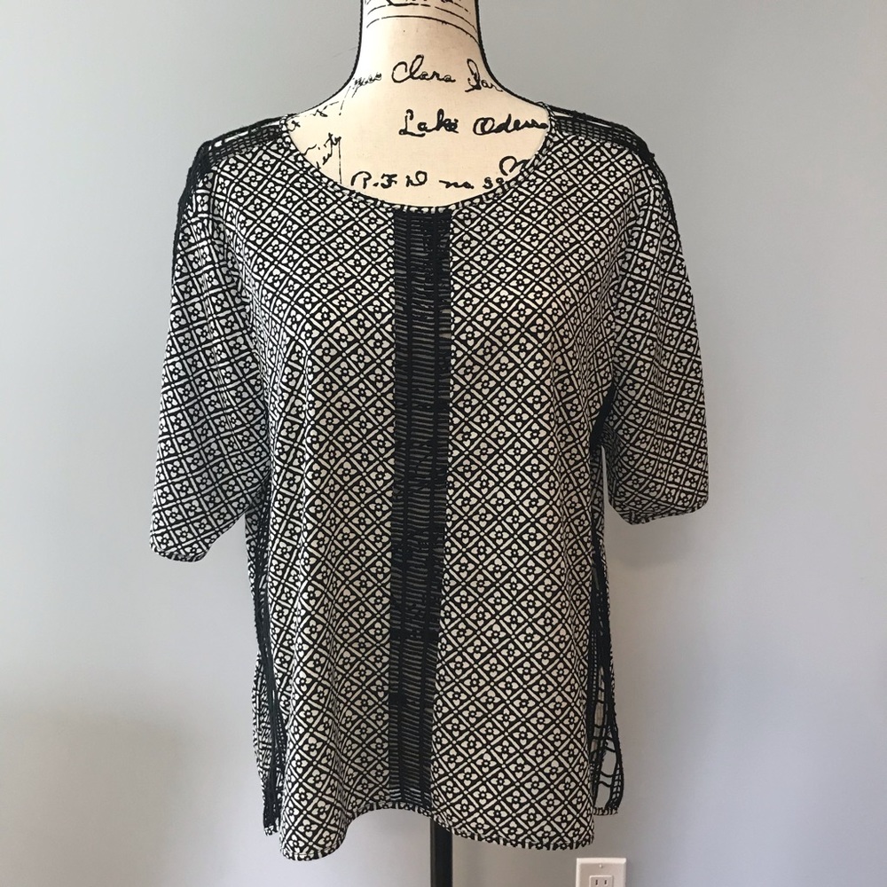 ONE DAY SALE Yoana Baraschi Black & White Spring/Summer Blouse
